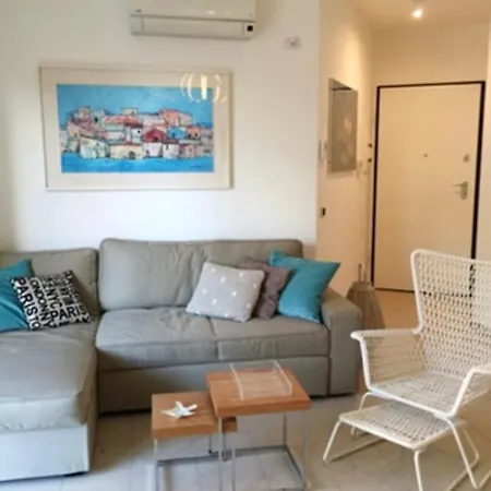 Via Venti Apartment